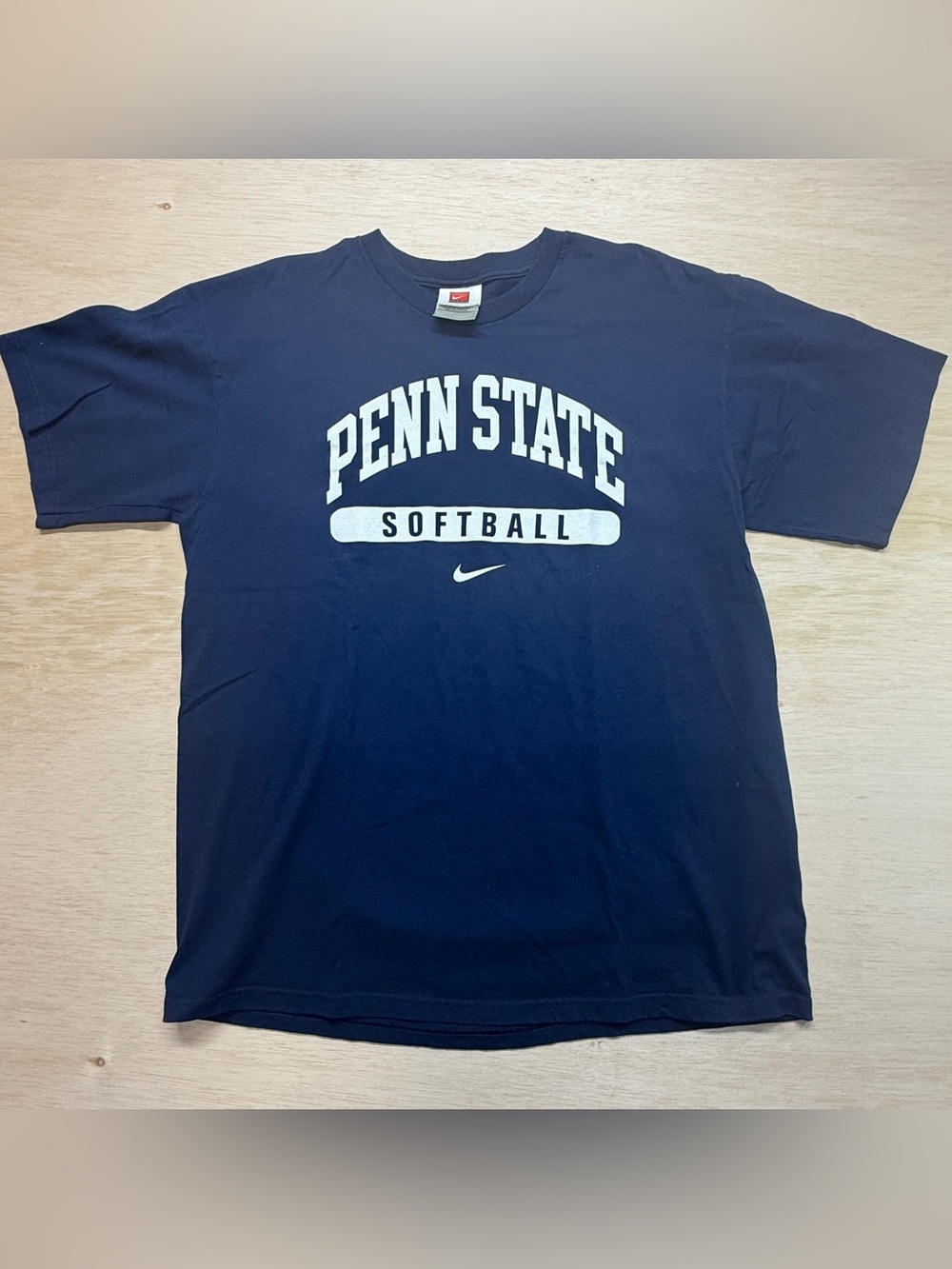 Pre-owned vintage Nike Team Penn State Nittany Lions Softball graphic t-shirt